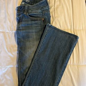 American eagle artist jeans